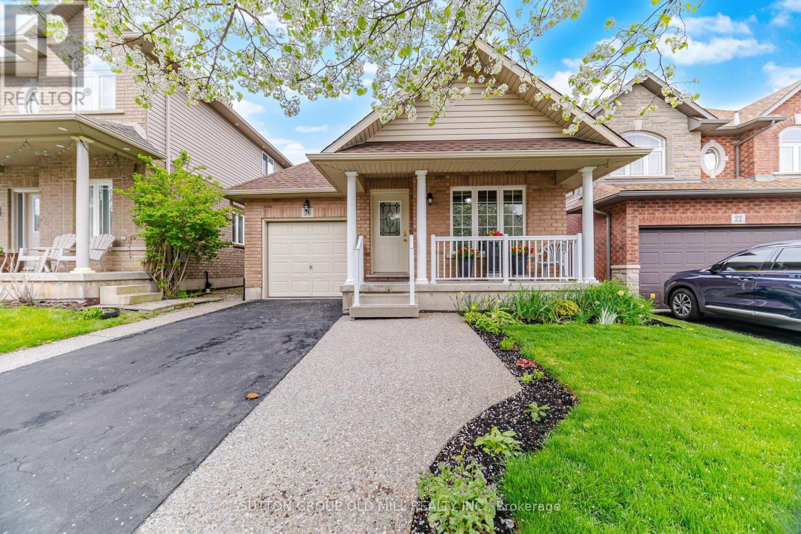 26 EDNA AVENUE, Hamilton, Ontario