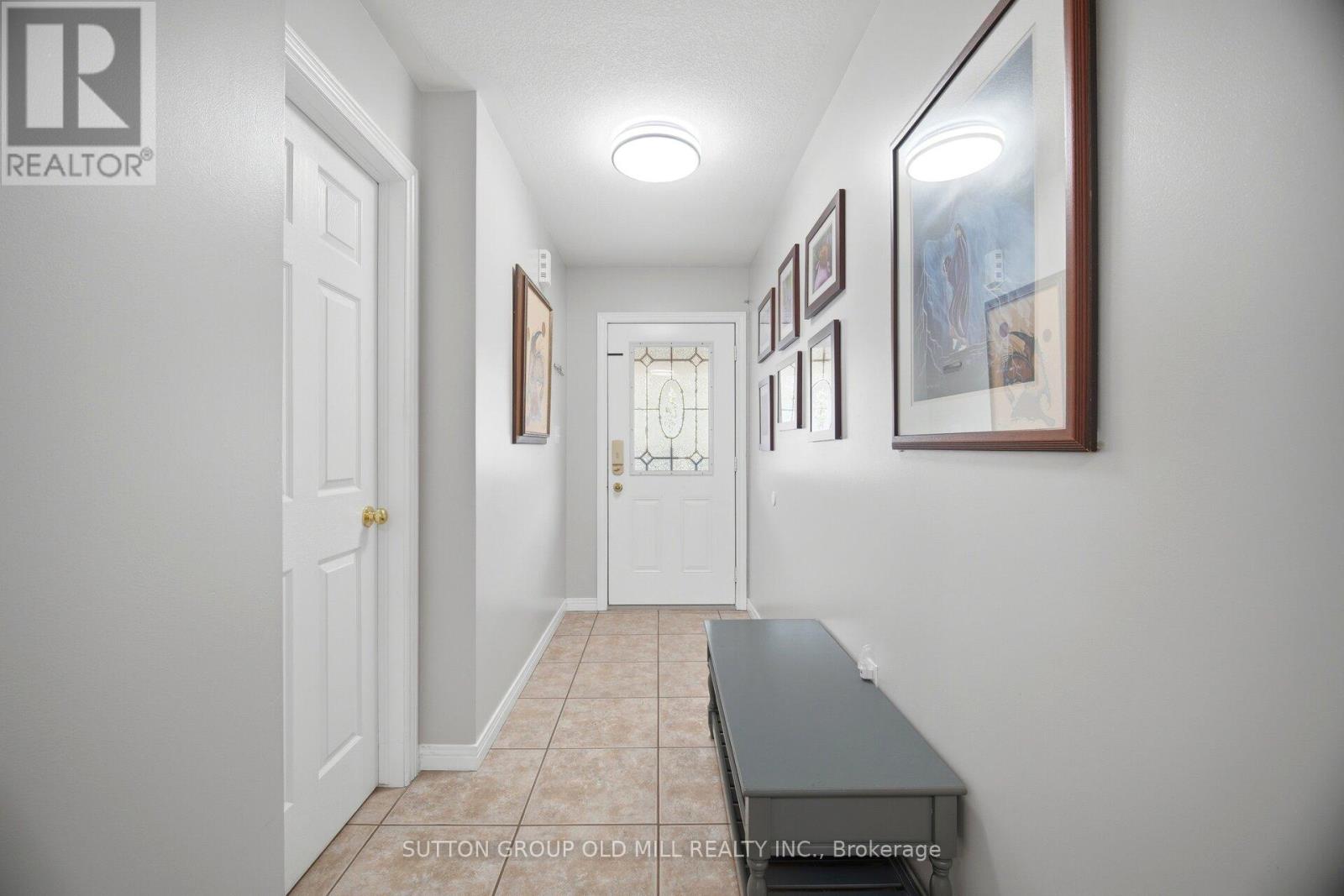 26 Edna Avenue, Hamilton, Ontario  L0R 1P0 - Photo 5 - X13143196