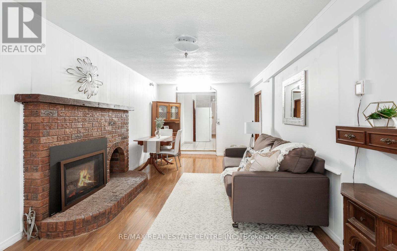 50 Dumbarton Street, Guelph, Ontario  N1E 3T6 - Photo 13 - X13143216