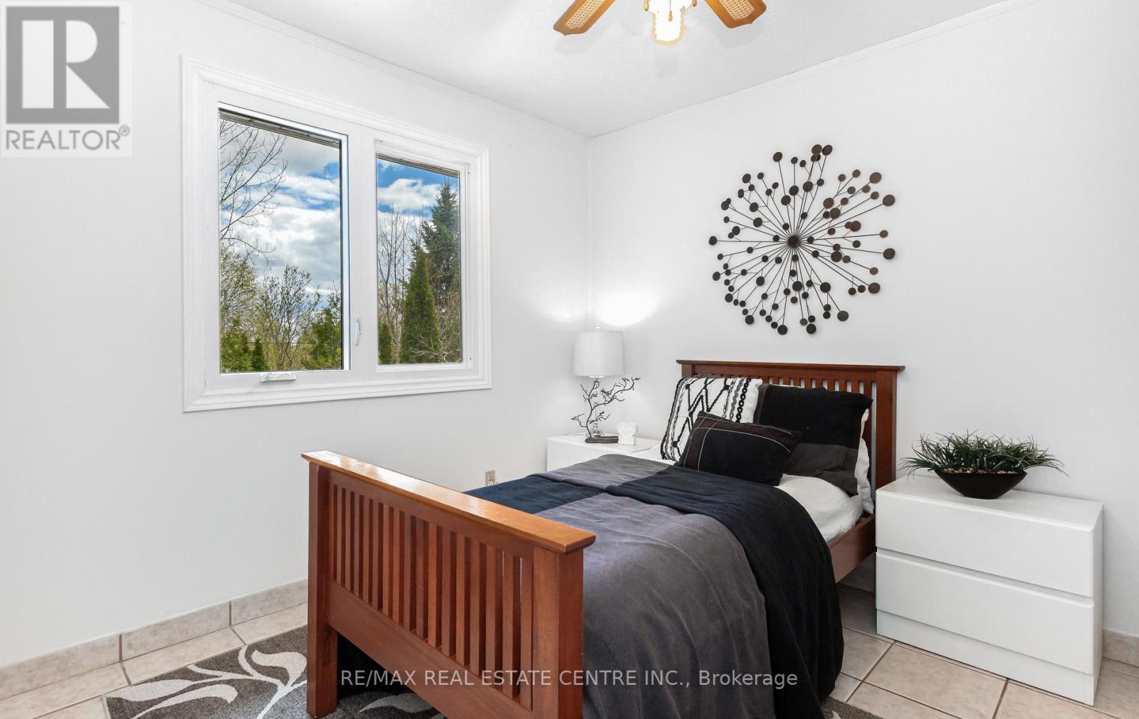 50 Dumbarton Street, Guelph, Ontario  N1E 3T6 - Photo 31 - X13143216