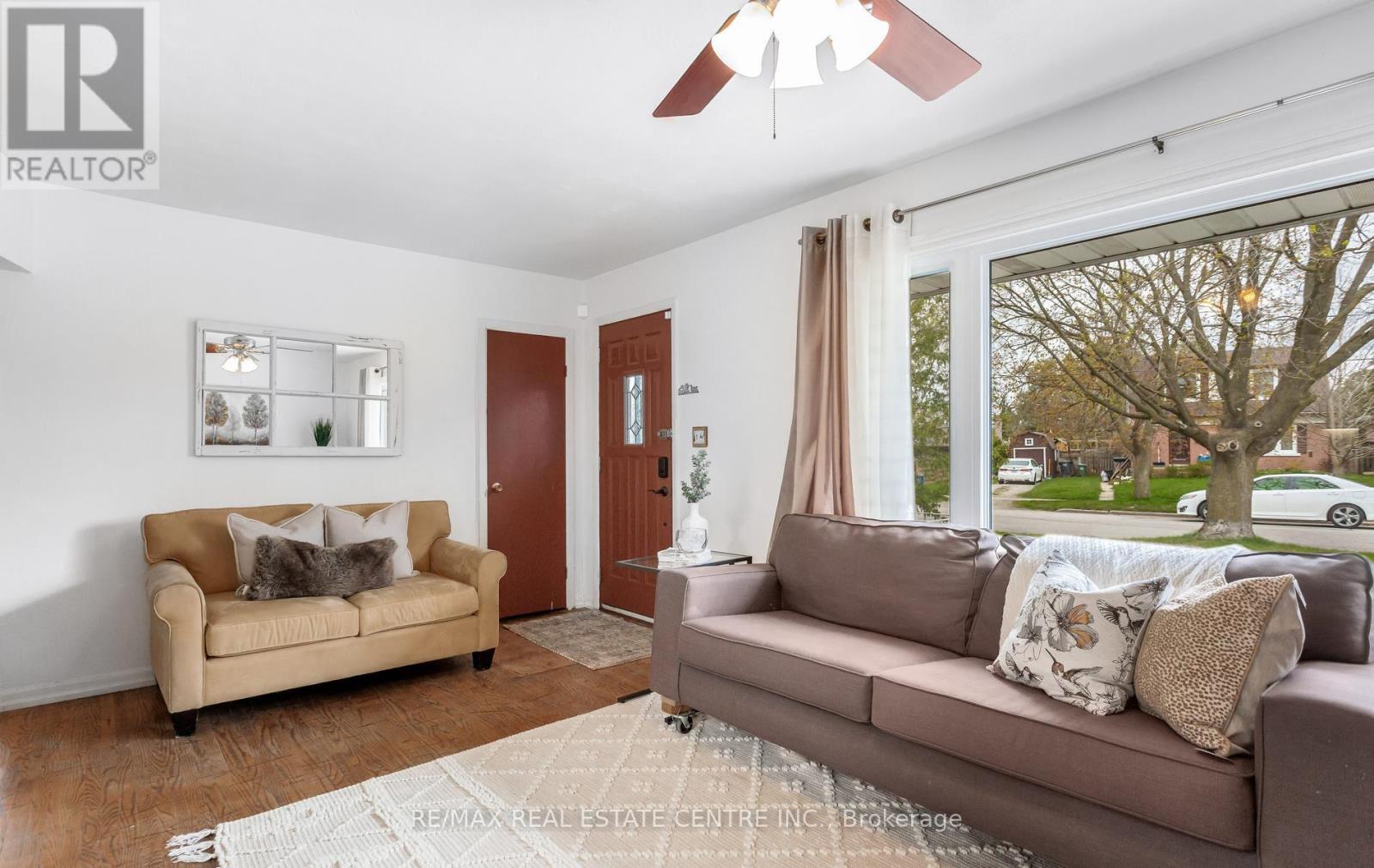 50 Dumbarton Street, Guelph, Ontario  N1E 3T6 - Photo 7 - X13143216