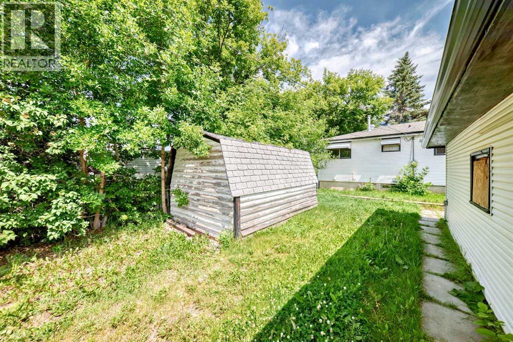 627 Fortalice Crescent SE, Calgary, Alberta  T2A 2C8 - Photo 16 - A2286433