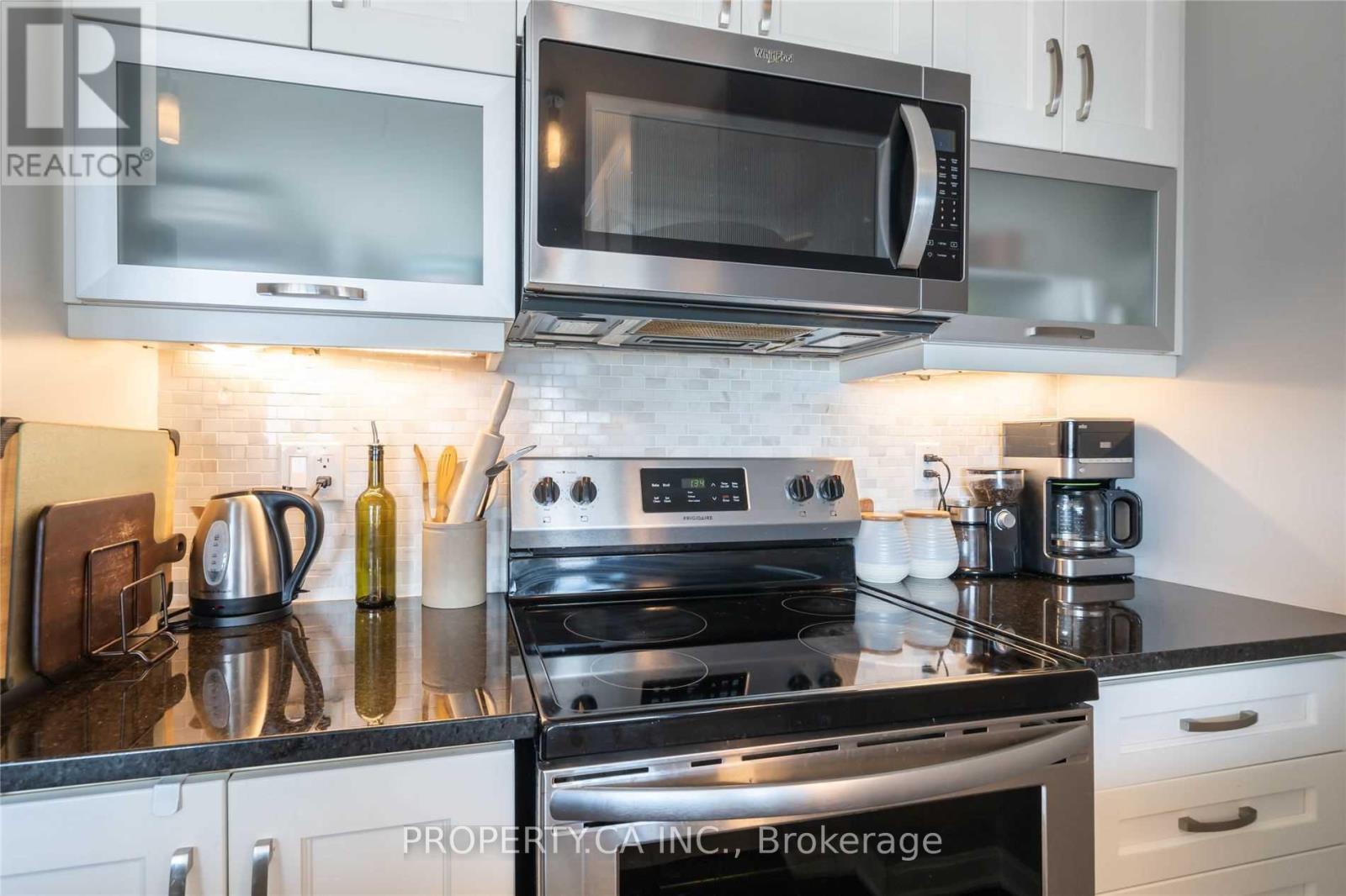 205 - 3028 Creekshore Common, Oakville, Ontario  L6M 5K6 - Photo 9 - W13142234