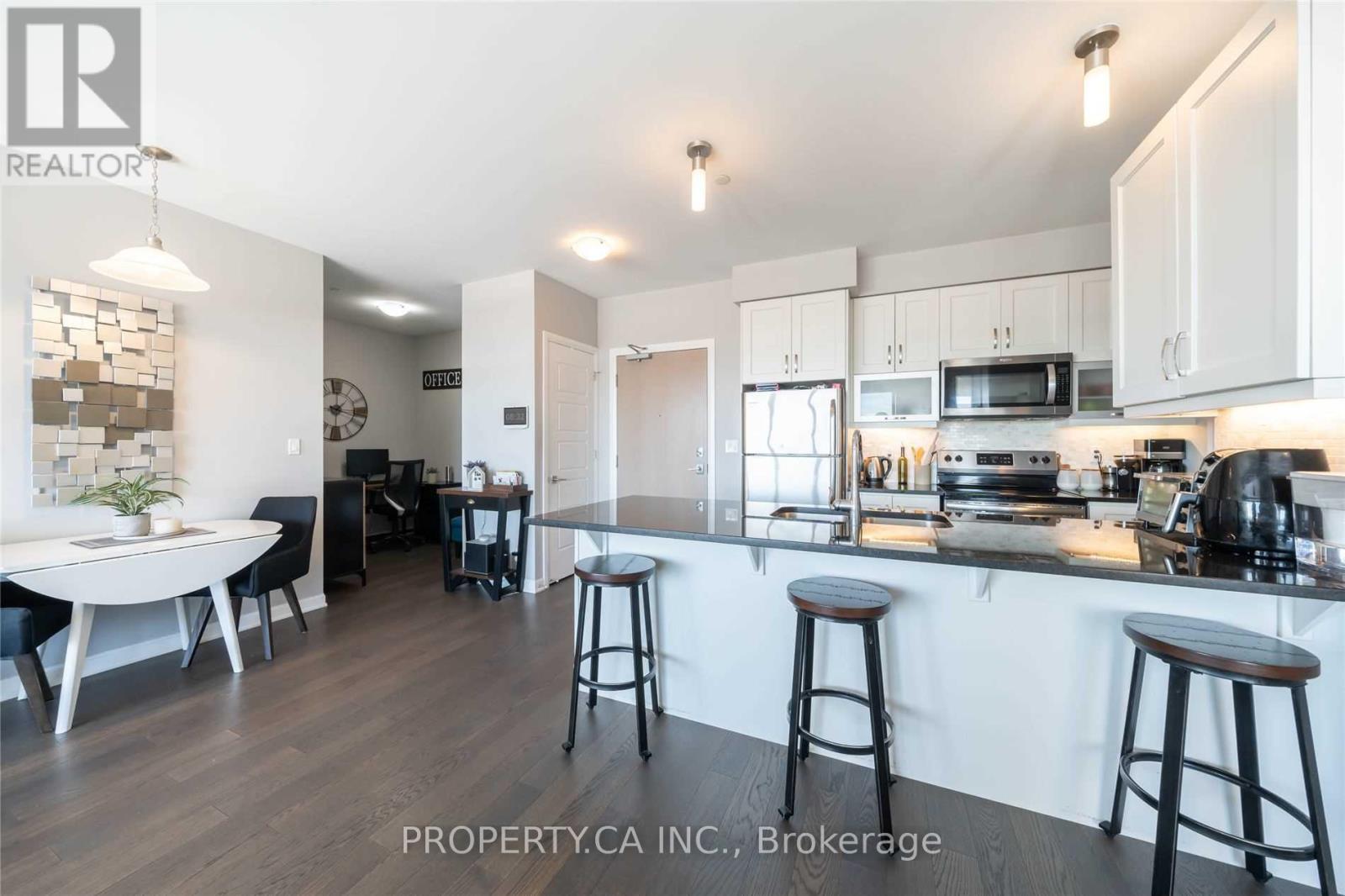 205 - 3028 Creekshore Common, Oakville, Ontario  L6M 5K6 - Photo 5 - W13142234