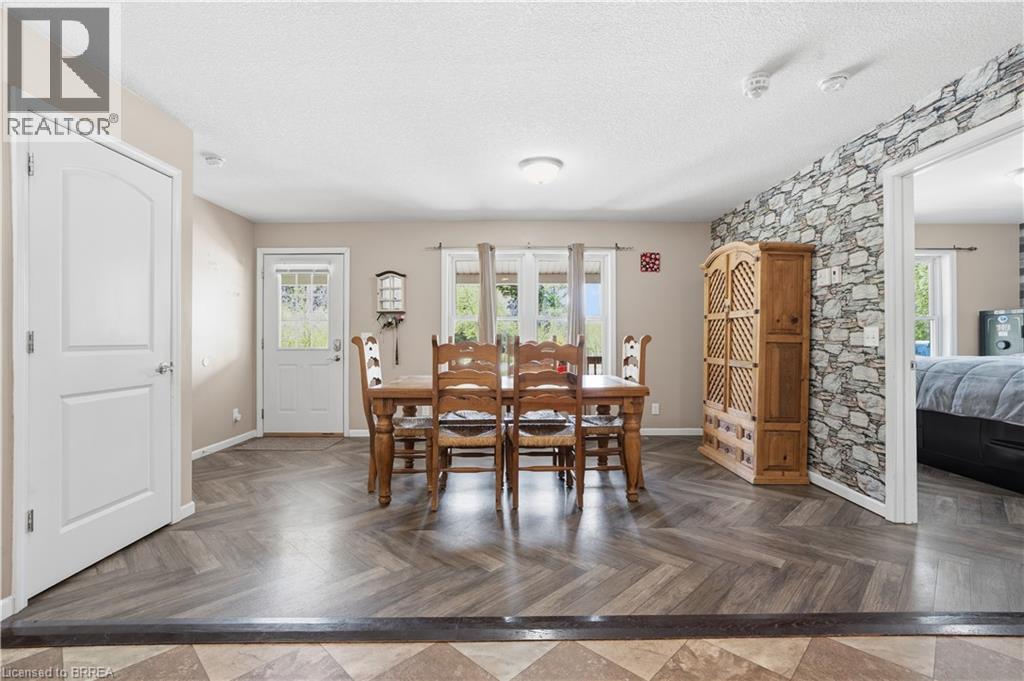 809 West Dumfries Road, Paris, Ontario  N3L 3E2 - Photo 9 - 40830106