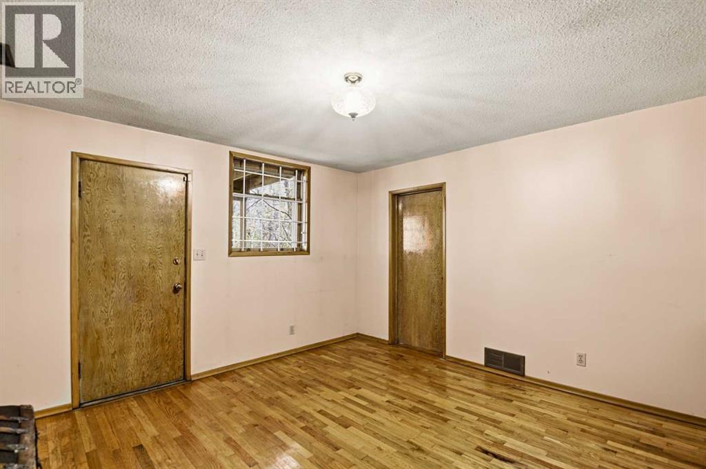4110 52 Street, Red Deer, Alberta  T4N 2B9 - Photo 39 - A2310767