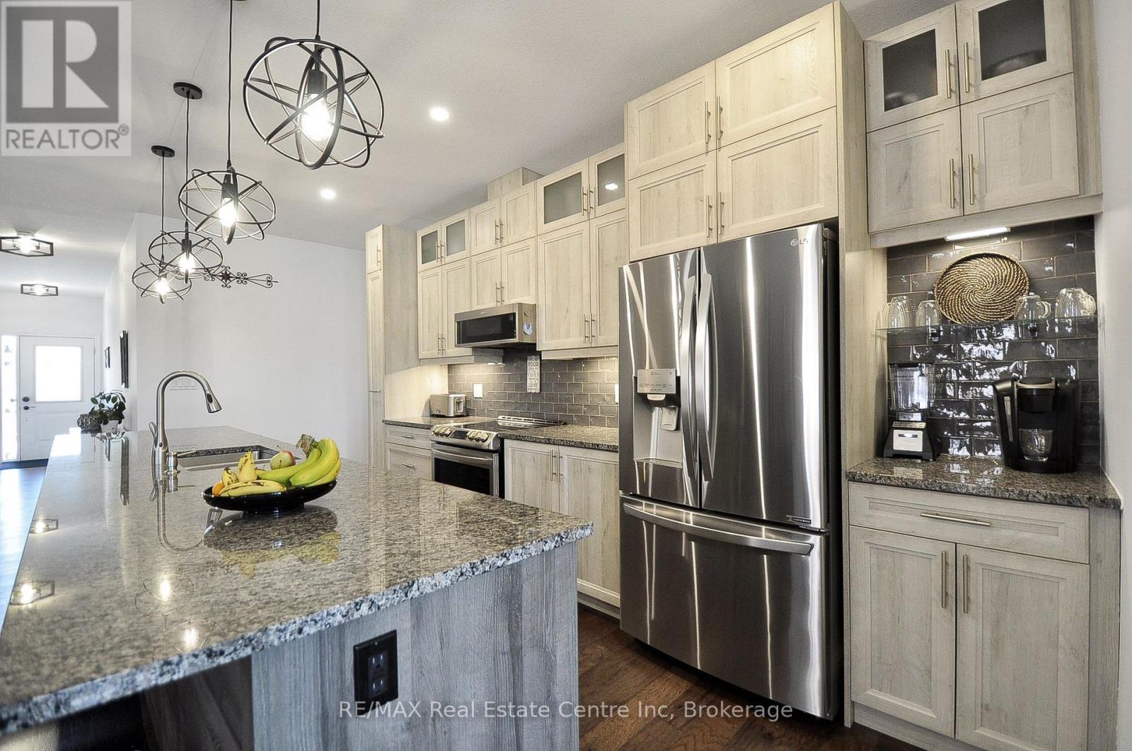324 Fairway Street, Woodstock, Ontario  N4T 0A4 - Photo 11 - X13143382
