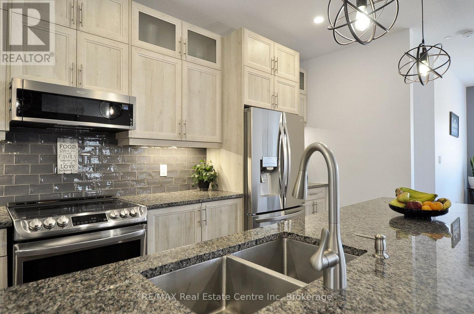 324 Fairway Street, Woodstock, Ontario  N4T 0A4 - Photo 6 - X13143382