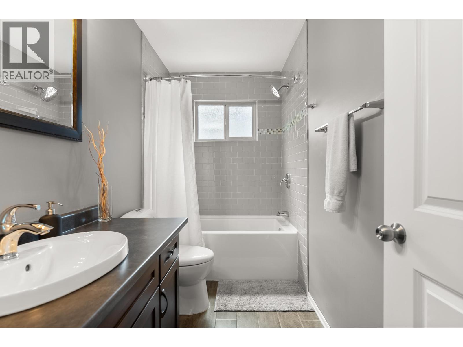 5627 Timbervalley Road, Delta, British Columbia  V4L 2E7 - Photo 25 - R3124718