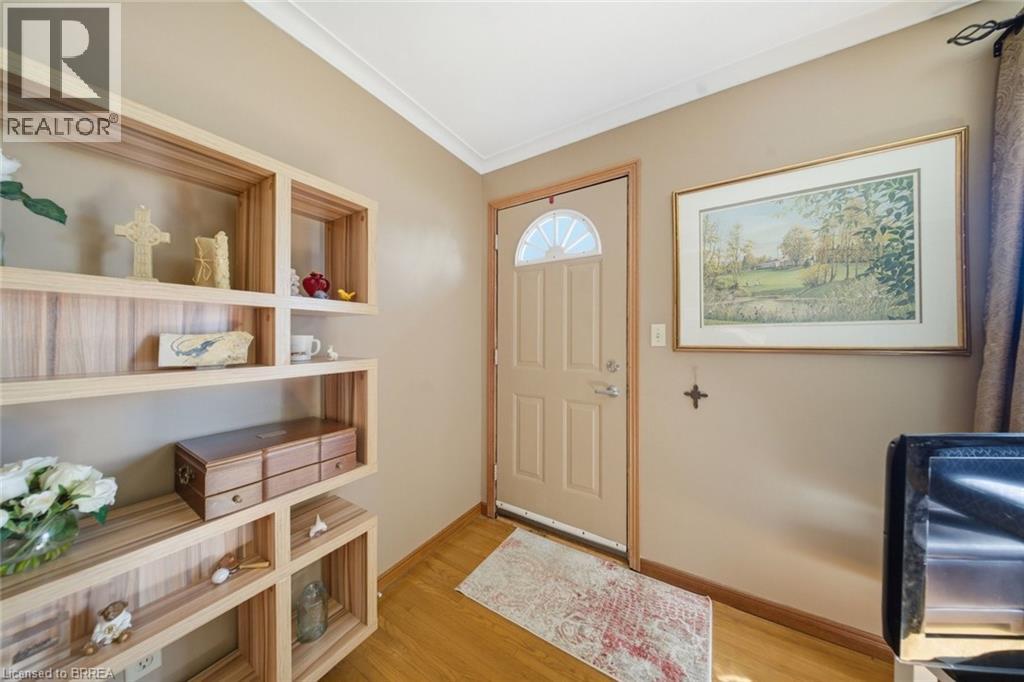 36 Hamilton Avenue, Brantford, Ontario  N3S 6Z9 - Photo 6 - 40831194