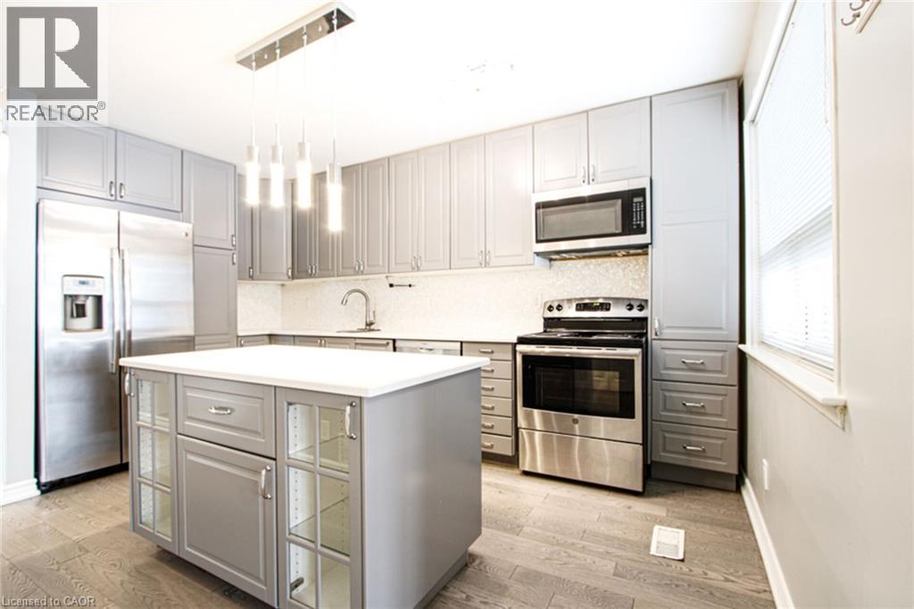 1601 Sandgate Crescent, Mississauga, Ontario  L5J 2E3 - Photo 7 - 40828135