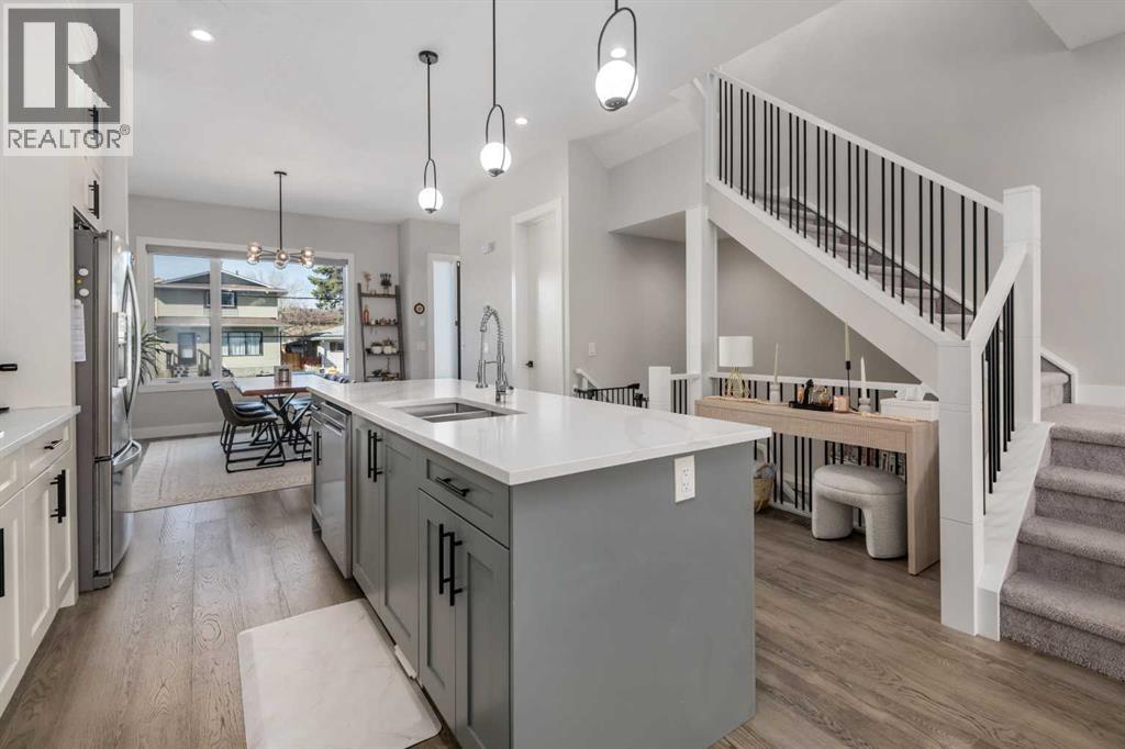4348 72 Street NW, Calgary, Alberta  T3B 2L2 - Photo 8 - A2310359