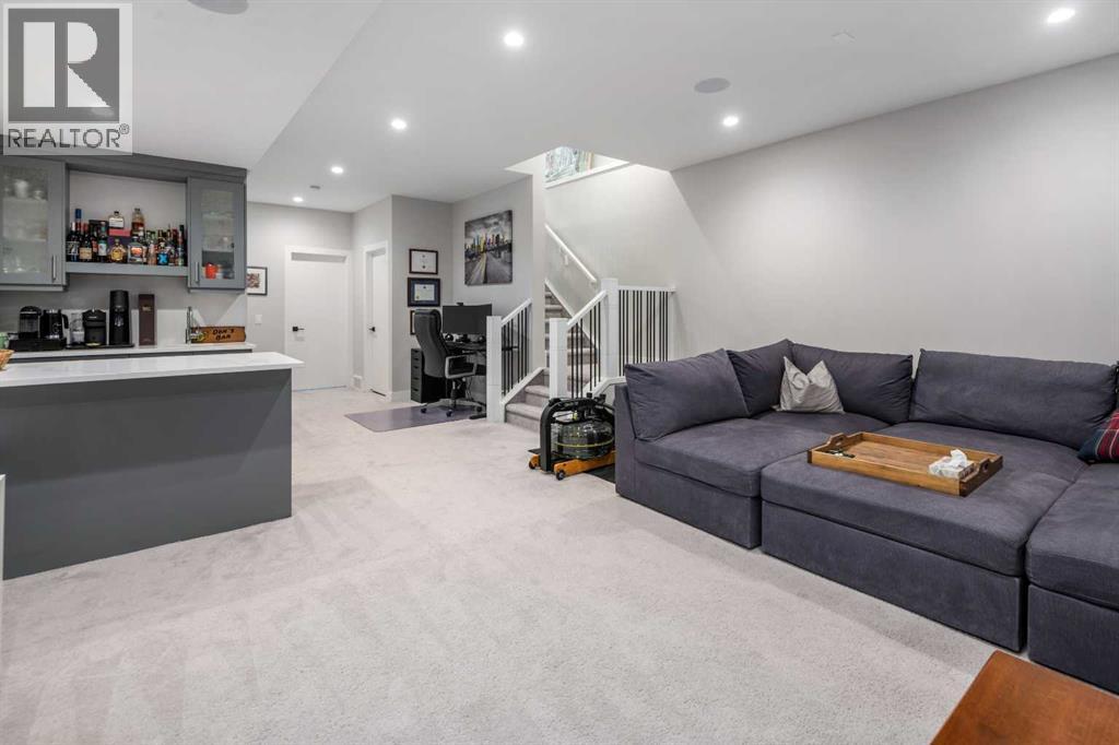 4348 72 Street NW, Calgary, Alberta  T3B 2L2 - Photo 27 - A2310359