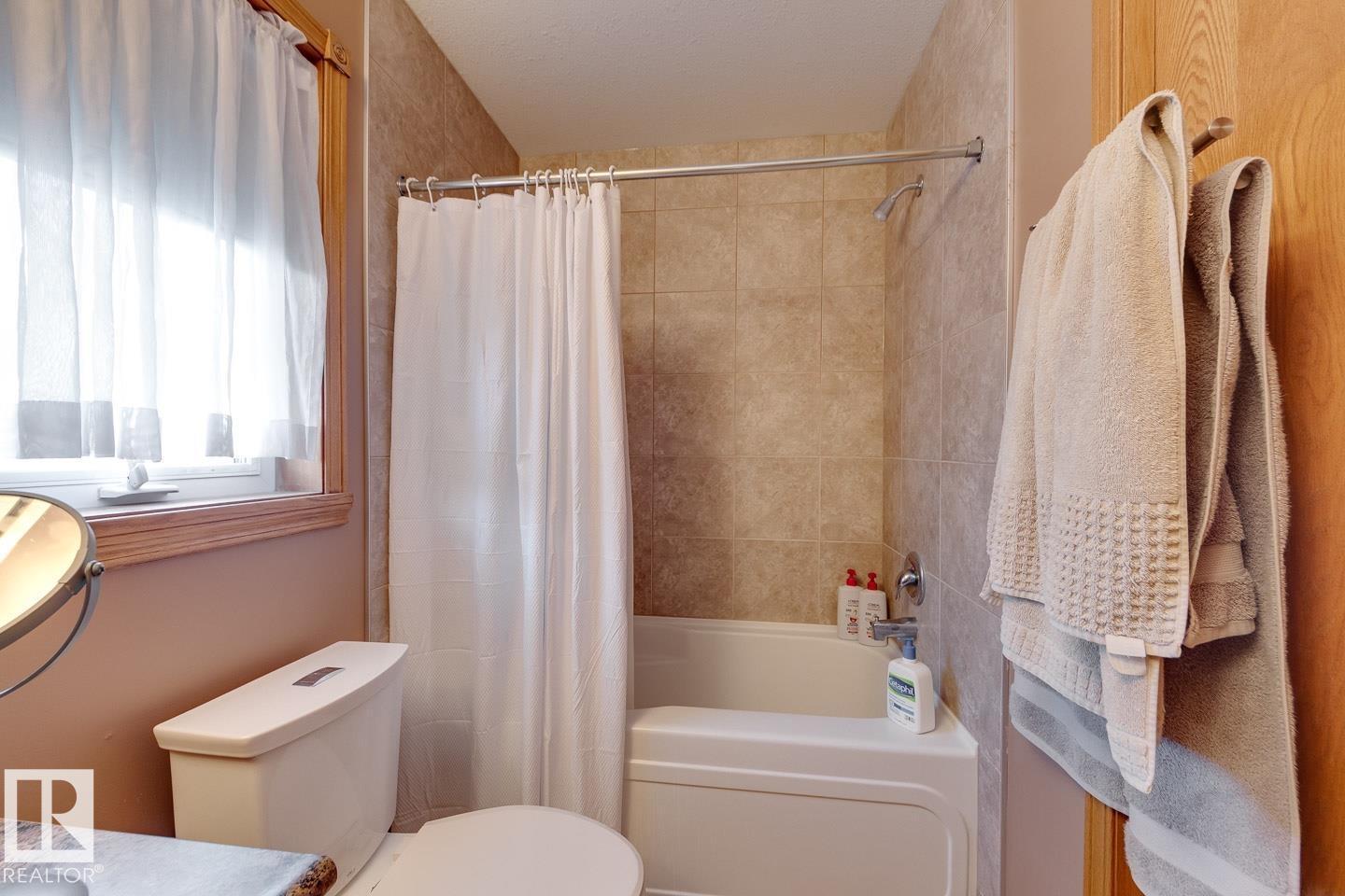10816 67 Av Nw, Edmonton, Alberta  T6H 2A3 - Photo 22 - E4488544
