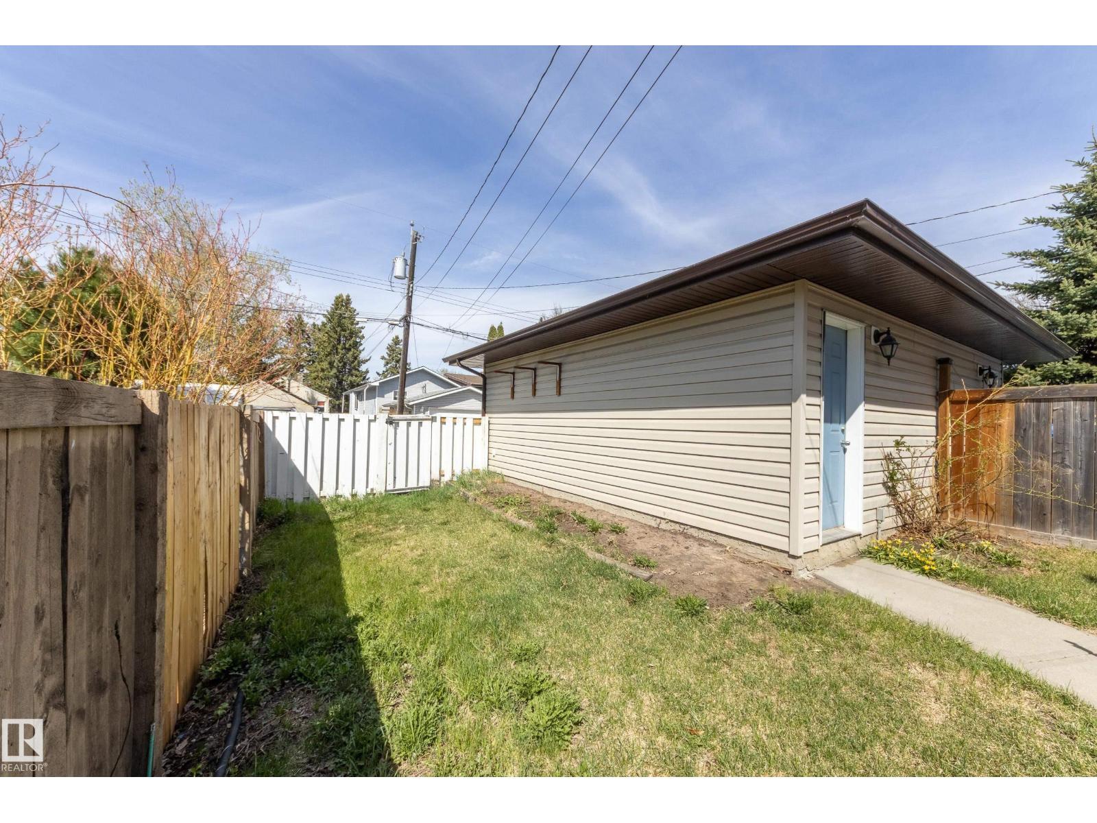 10816 67 Av Nw, Edmonton, Alberta  T6H 2A3 - Photo 28 - E4488544