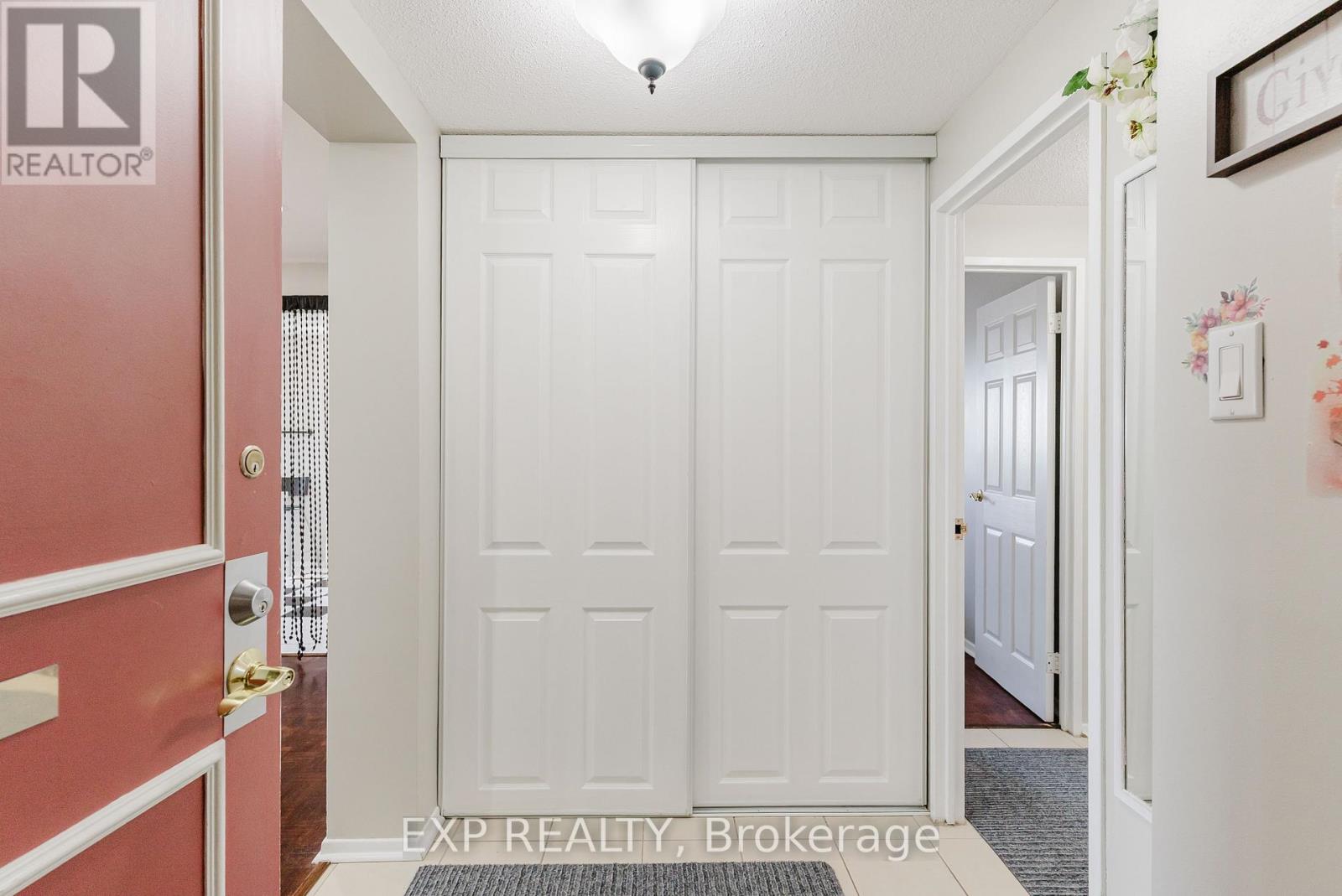 604 - 1356 Meadowlands Drive, Ottawa, Ontario  K2E 6K6 - Photo 10 - X13142064