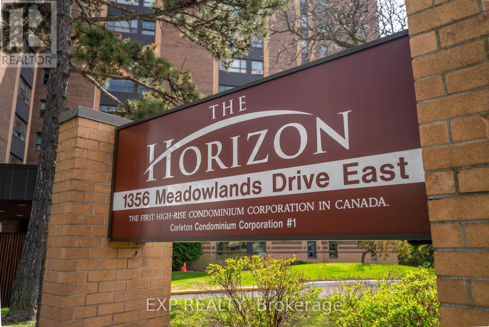 604 - 1356 Meadowlands Drive, Ottawa, Ontario  K2E 6K6 - Photo 2 - X13142064