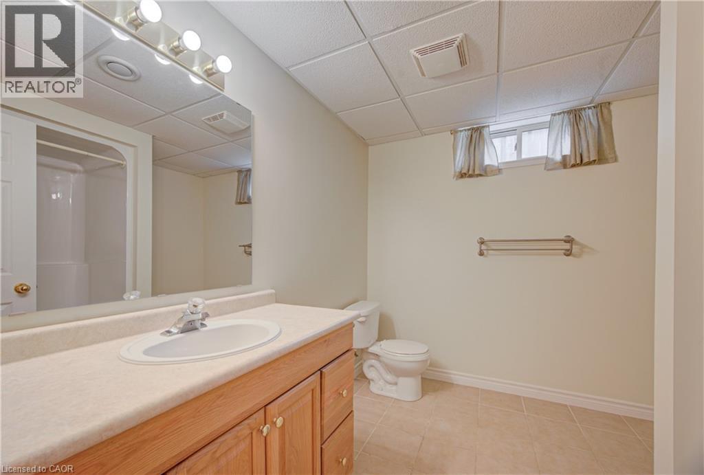 225 Dartmoor Crescent, Waterloo, Ontario  N2K 3S9 - Photo 23 - 40831208