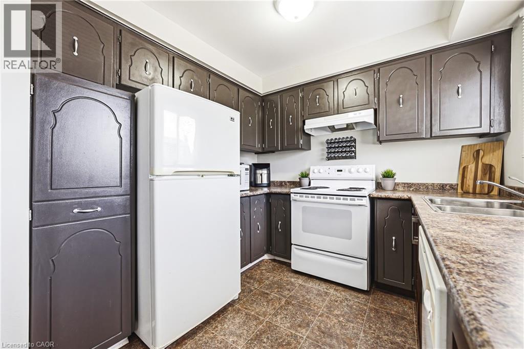 11 Harrisford Street Unit# 91, Hamilton, Ontario  L8K 6L7 - Photo 12 - 40830986