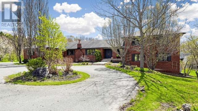 Main - 9 Gilbert Drive, Aurora, Ontario  L4G 6W8 - Photo 2 - N13142080