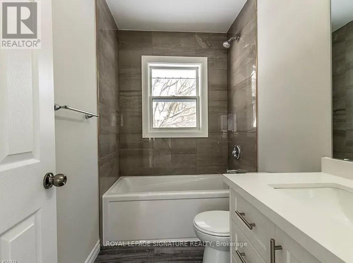 Main - 116 Siebert Avenue, Kitchener, Ontario  N2C 2A8 - Photo 11 - X12890612
