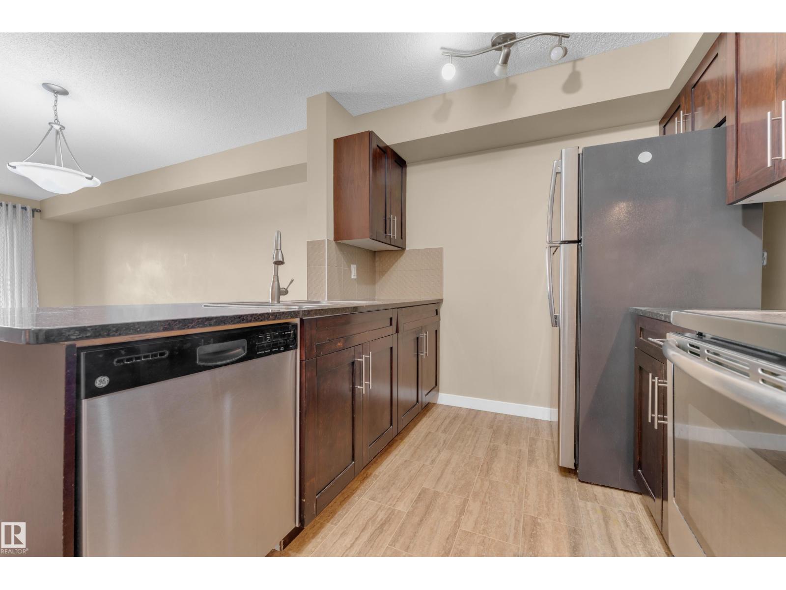 #303 111 Watt Cm Sw, Edmonton, Alberta  T6X 2C6 - Photo 7 - E4488548