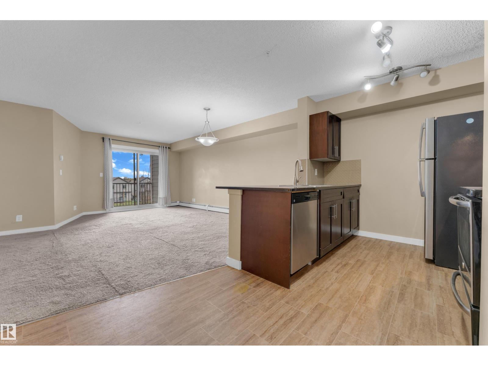 #303 111 Watt Cm Sw, Edmonton, Alberta  T6X 2C6 - Photo 8 - E4488548