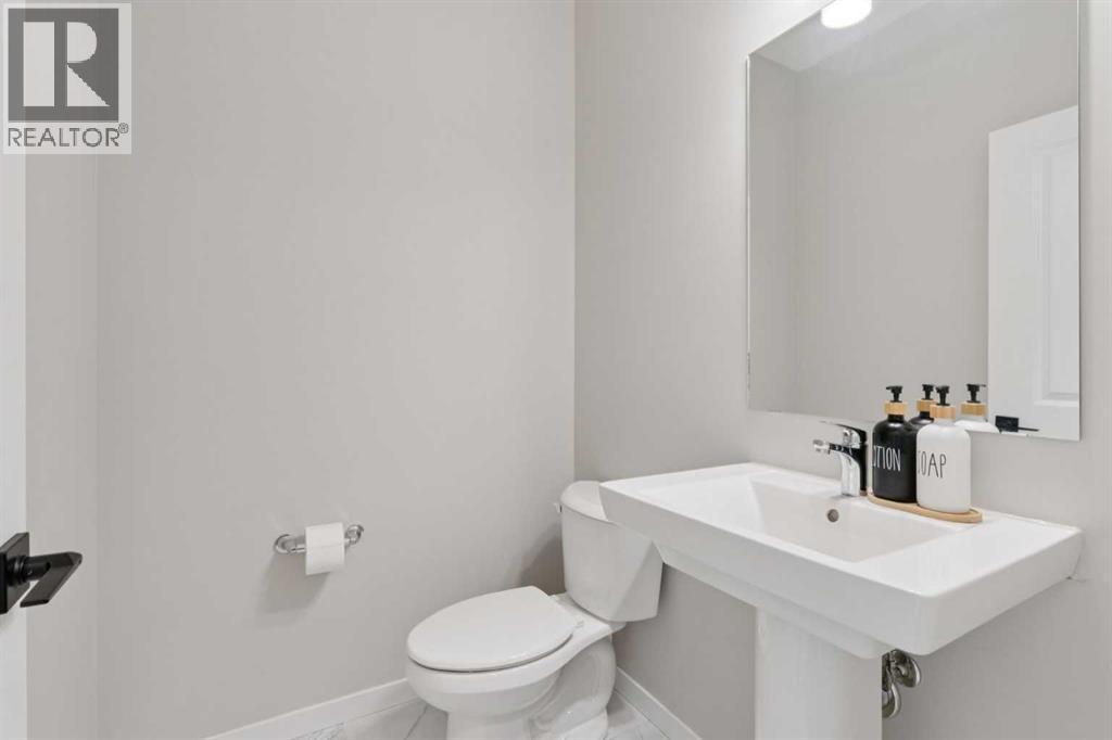 79 Magnolia Heath SE, Calgary, Alberta  T3M 2Z7 - Photo 12 - A2307903