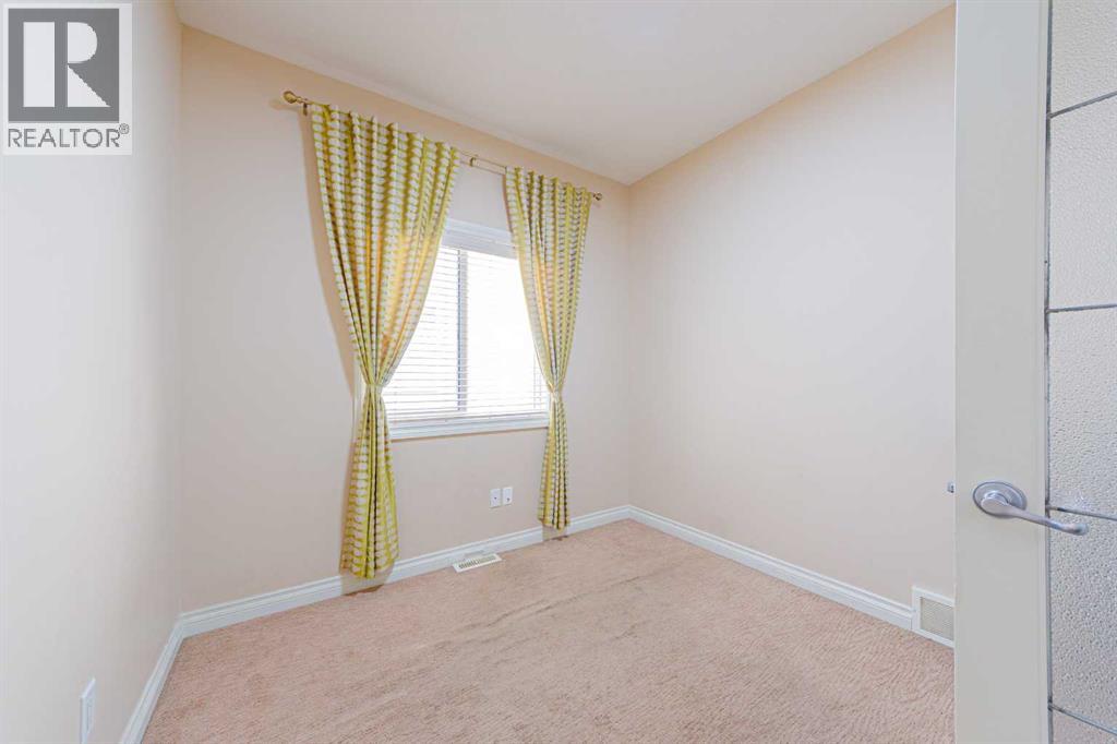 220 Saddlelake Drive NE, Calgary, Alberta  T3J 0P2 - Photo 13 - A2312109