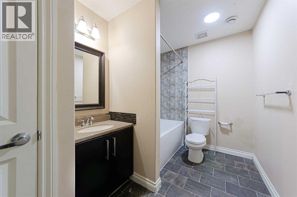 220 Saddlelake Drive NE, Calgary, Alberta  T3J 0P2 - Photo 32 - A2312109