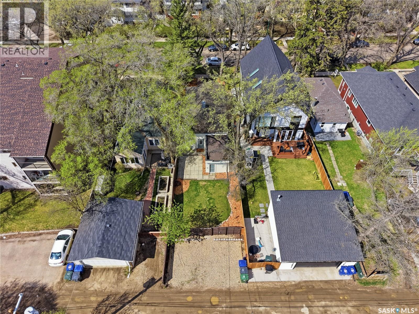 1016 Temperance Street, Saskatoon, Saskatchewan  S7N 0N6 - Photo 4 - SK036301