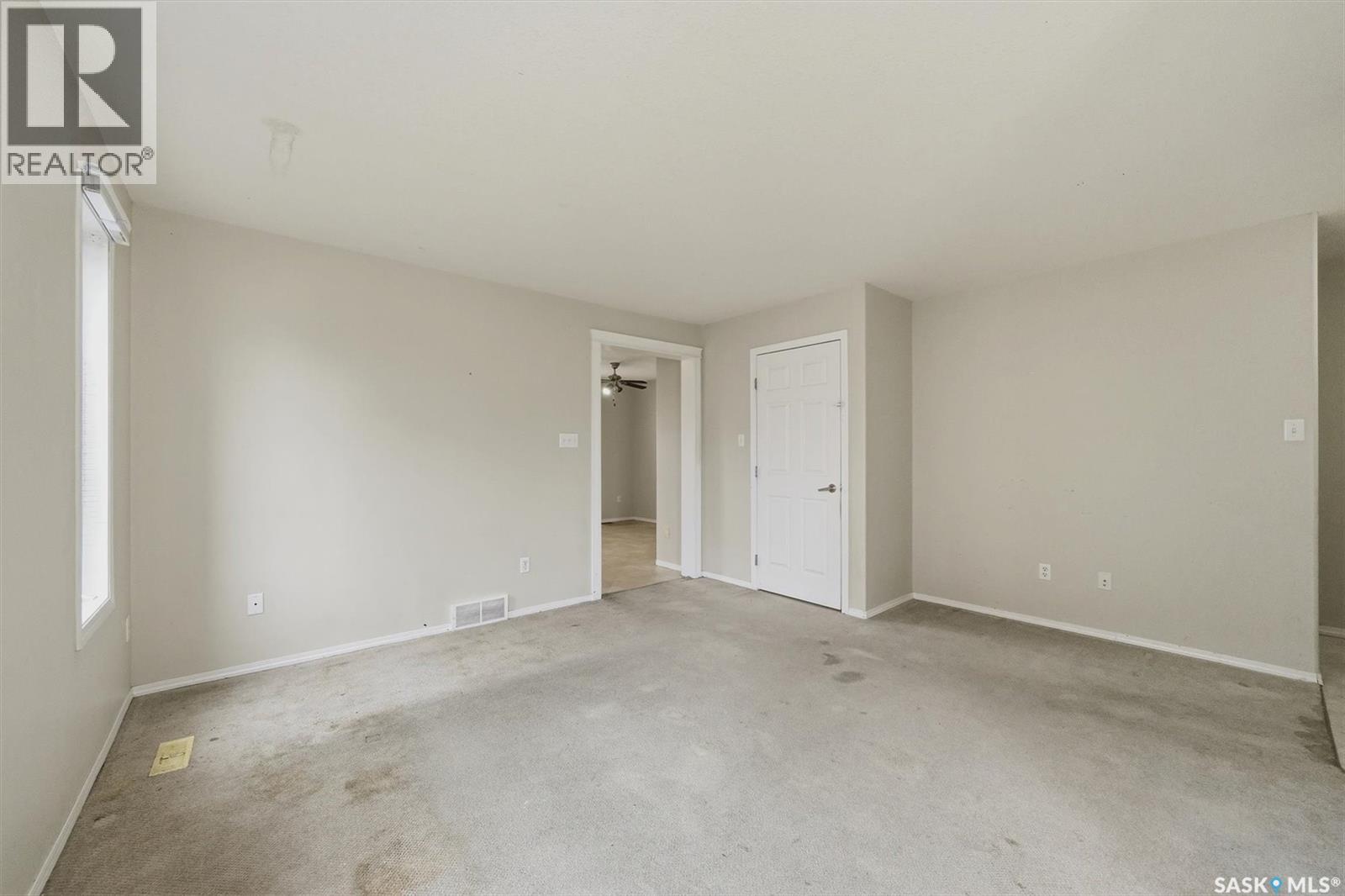 111 Meadowlark Park, Warman, Saskatchewan  S0K 4S0 - Photo 6 - SK036299