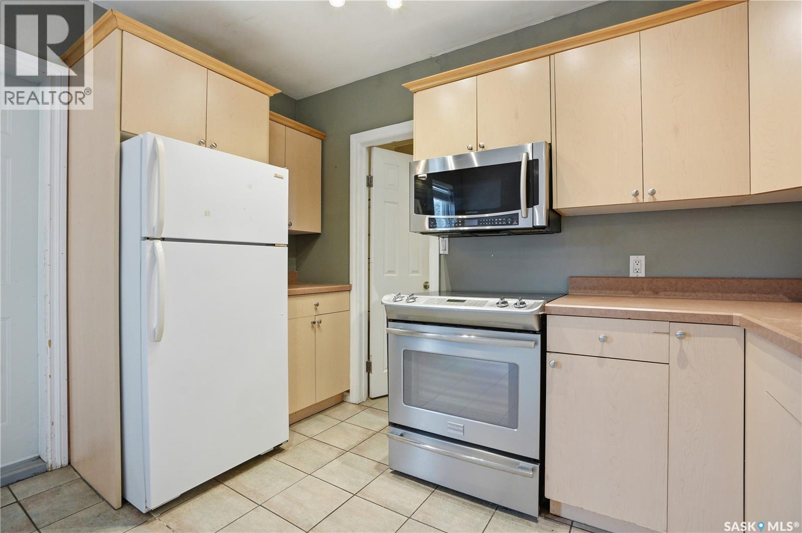 228 8th Street E, Saskatoon, Saskatchewan  S7H 0P3 - Photo 10 - SK036298