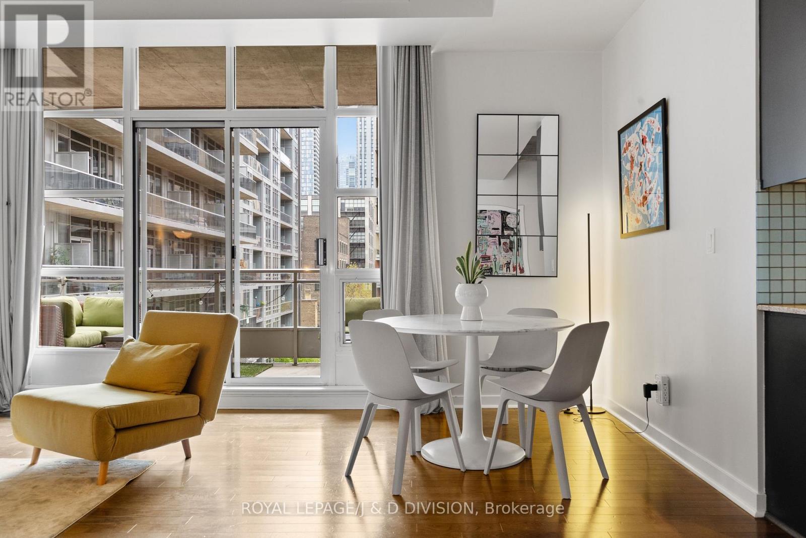 508 - 19 Brant Street, Toronto, Ontario  M5V 2L2 - Photo 6 - C13143240