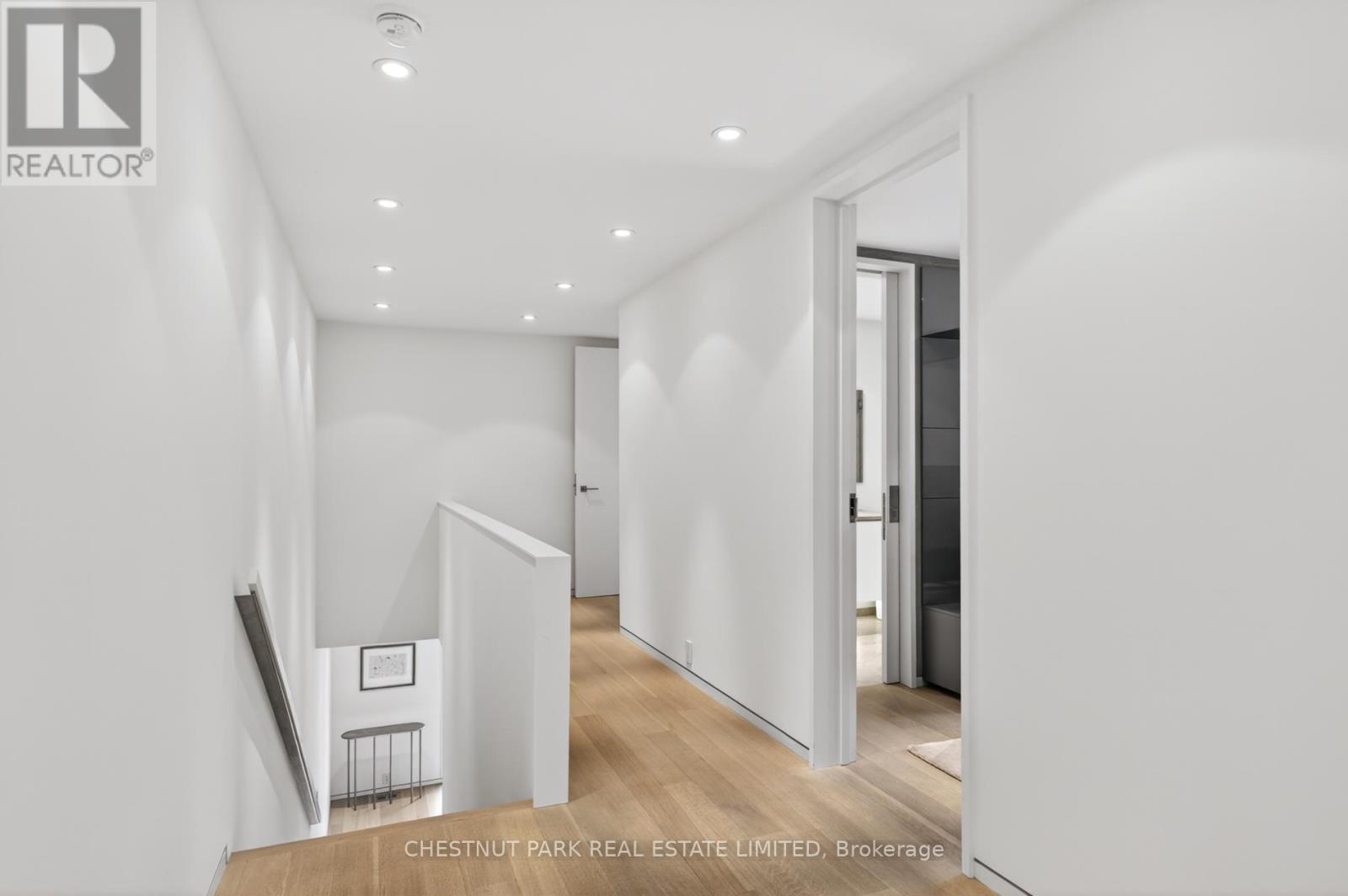 5 Edgecombe Avenue, Toronto, Ontario  M5N 2X1 - Photo 18 - C13143298