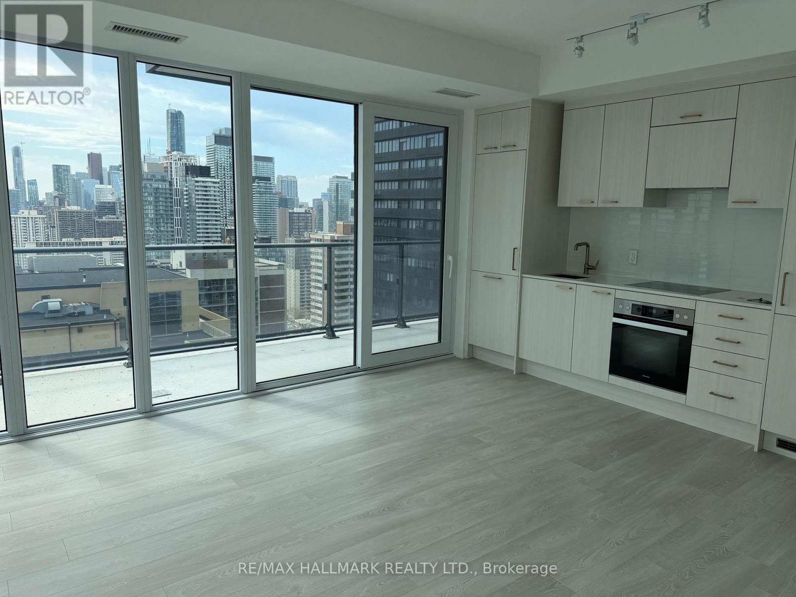 2609 - 634 Church Street, Toronto, Ontario  M4Y 2G3 - Photo 2 - C13143372