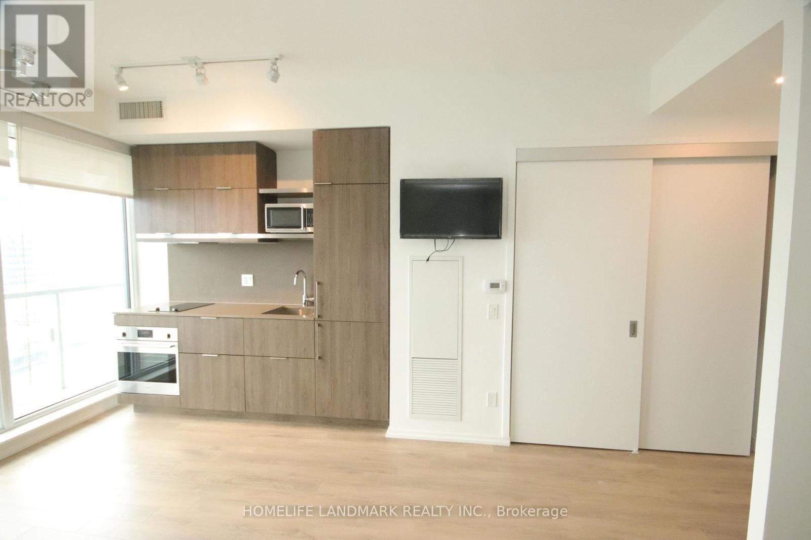 5508 - 197 Yonge Street, Toronto, Ontario  M5B 1M4 - Photo 26 - C13143424