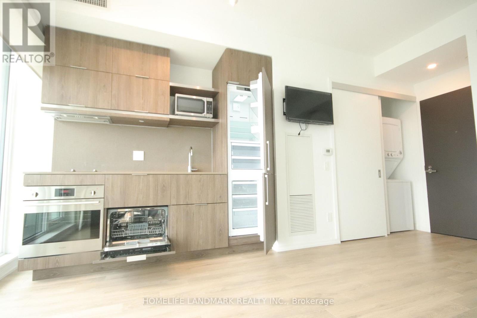 5508 - 197 Yonge Street, Toronto, Ontario  M5B 1M4 - Photo 28 - C13143424