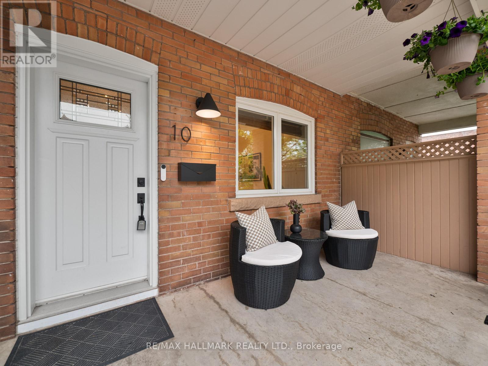 10 Ferrier Avenue, Toronto, Ontario  M4K 3H4 - Photo 3 - E13143350
