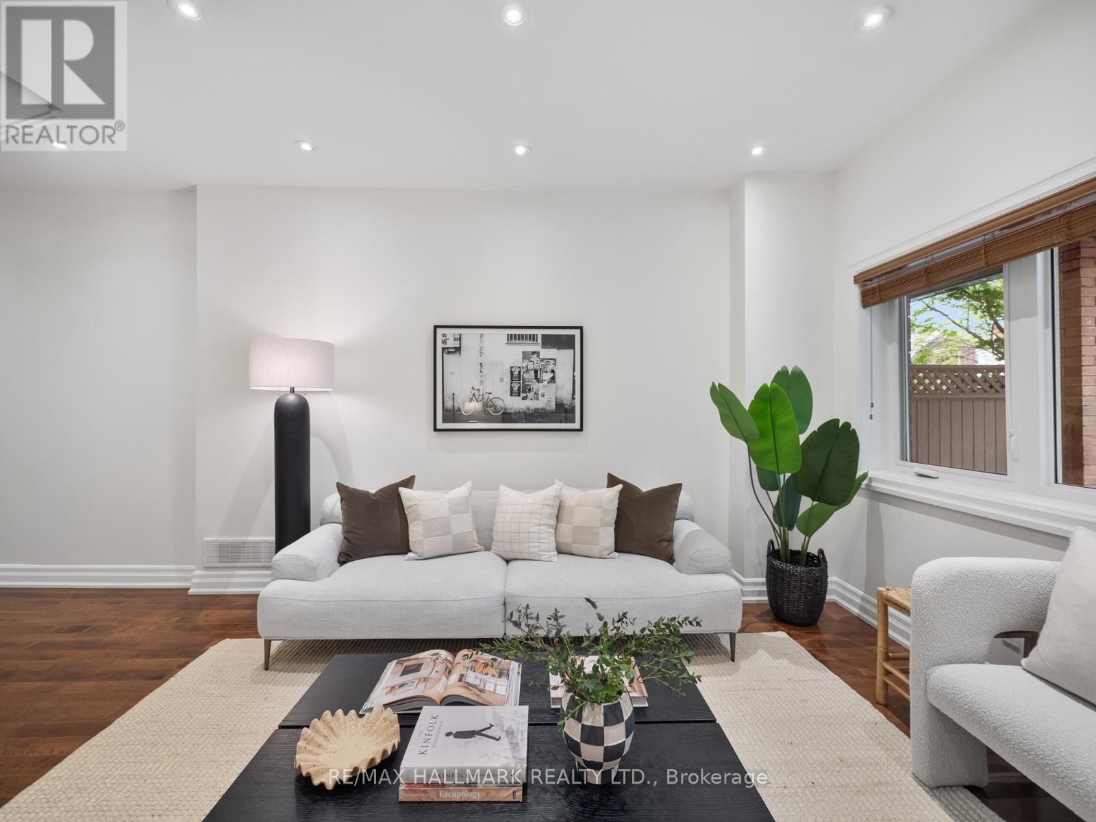 10 Ferrier Avenue, Toronto, Ontario  M4K 3H4 - Photo 6 - E13143350