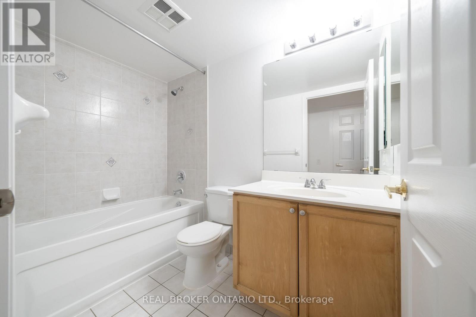 2904 - 83 Borough Drive, Toronto, Ontario  M1P 5E4 - Photo 5 - E13143394