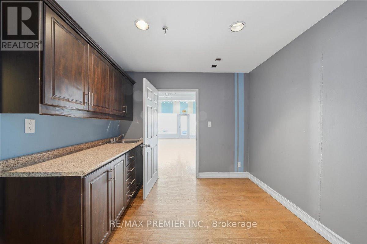 F13 - 140 Woodbrdige Avenue, Vaughan, Ontario  L4L 4K9 - Photo 10 - N13143294