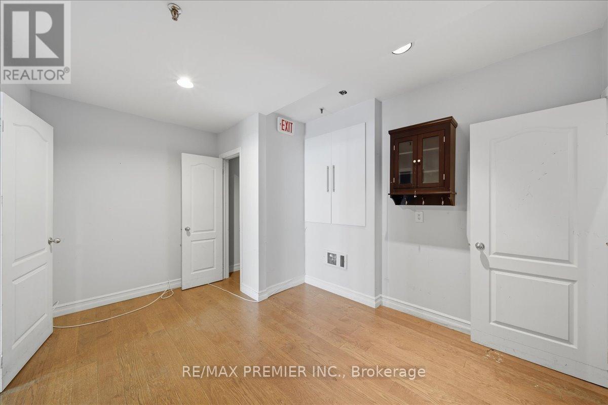 F13 - 140 Woodbrdige Avenue, Vaughan, Ontario  L4L 4K9 - Photo 13 - N13143294