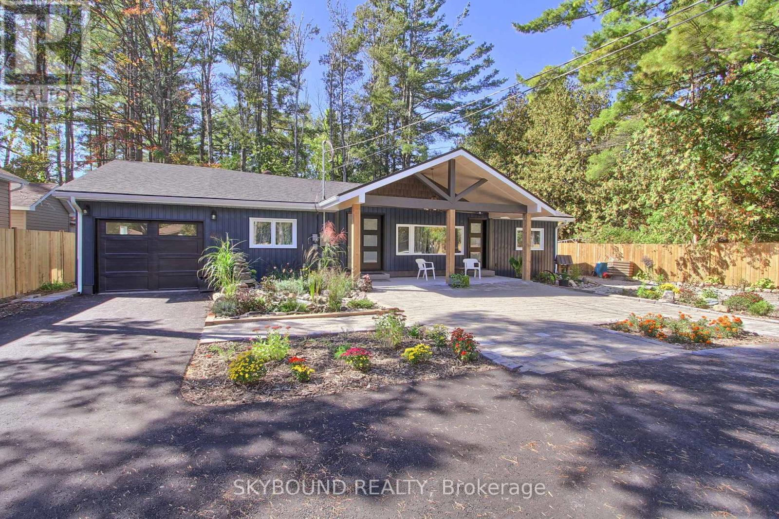 2388 25th Side Road, Innisfil, Ontario  L9S 2G2 - Photo 2 - N13143340