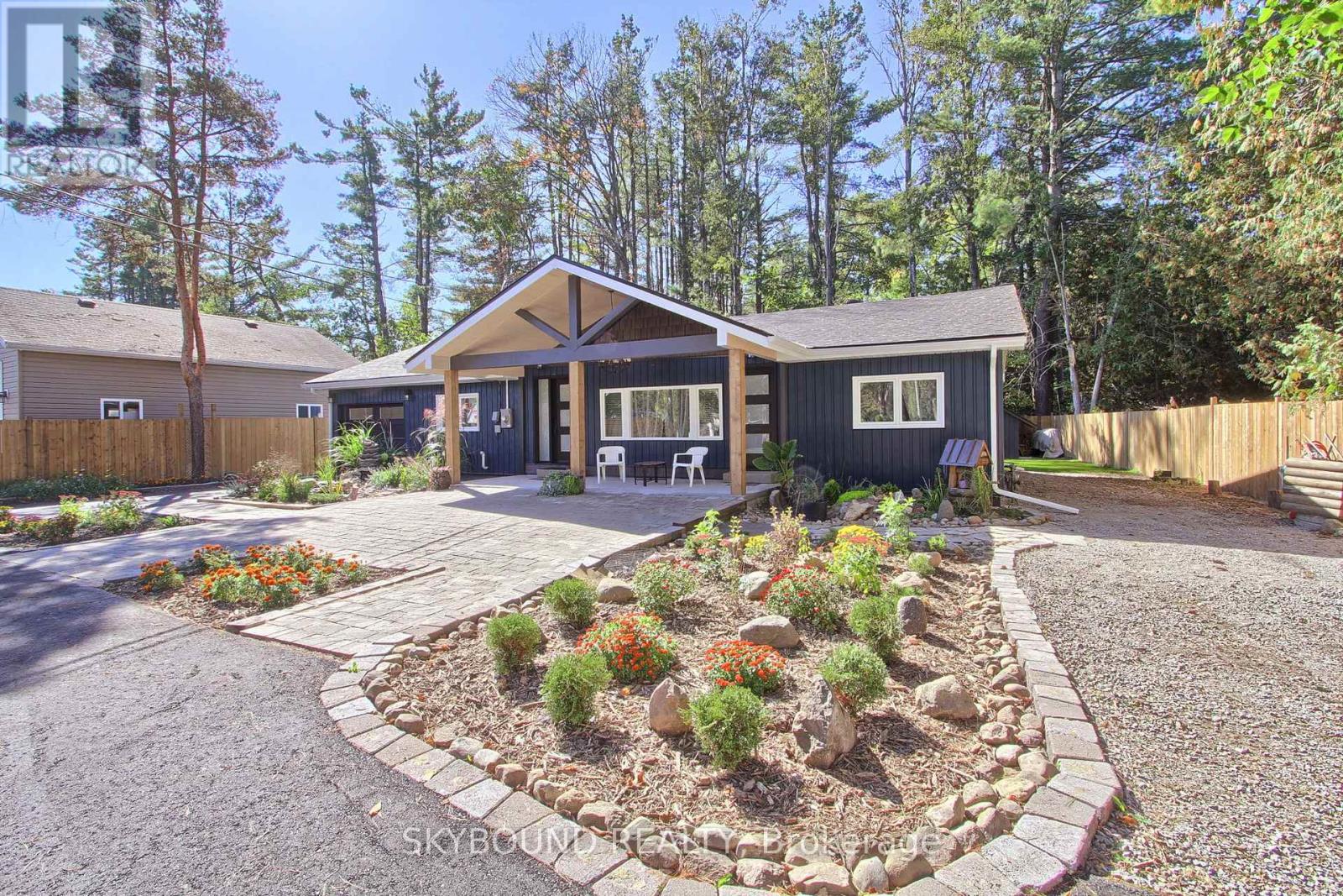 2388 25th Side Road, Innisfil, Ontario  L9S 2G2 - Photo 3 - N13143340