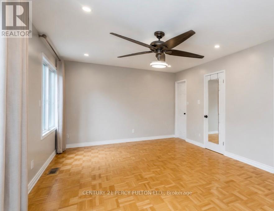137 Blue Willow Drive, Vaughan, Ontario  L4L 9E9 - Photo 4 - N13143352