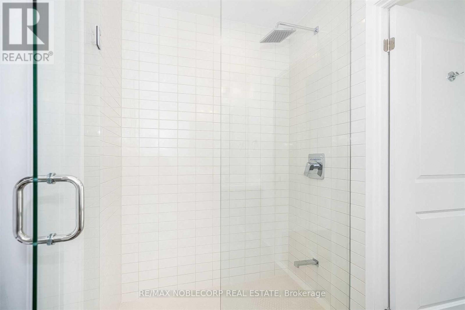 1404 - 2908 Highway 7 Road, Vaughan (Concord), Ontario  L4K 0K5 - Photo 11 - N13143366