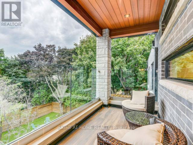 54 Dawn Hill Trail, Markham (Bayview Fairway-Bayview Country Club Estates), Ontario  L3T 3B2 - Photo 35 - N13143384