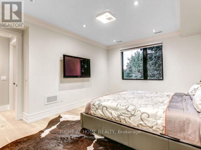 54 Dawn Hill Trail, Markham (Bayview Fairway-Bayview Country Club Estates), Ontario  L3T 3B2 - Photo 46 - N13143384