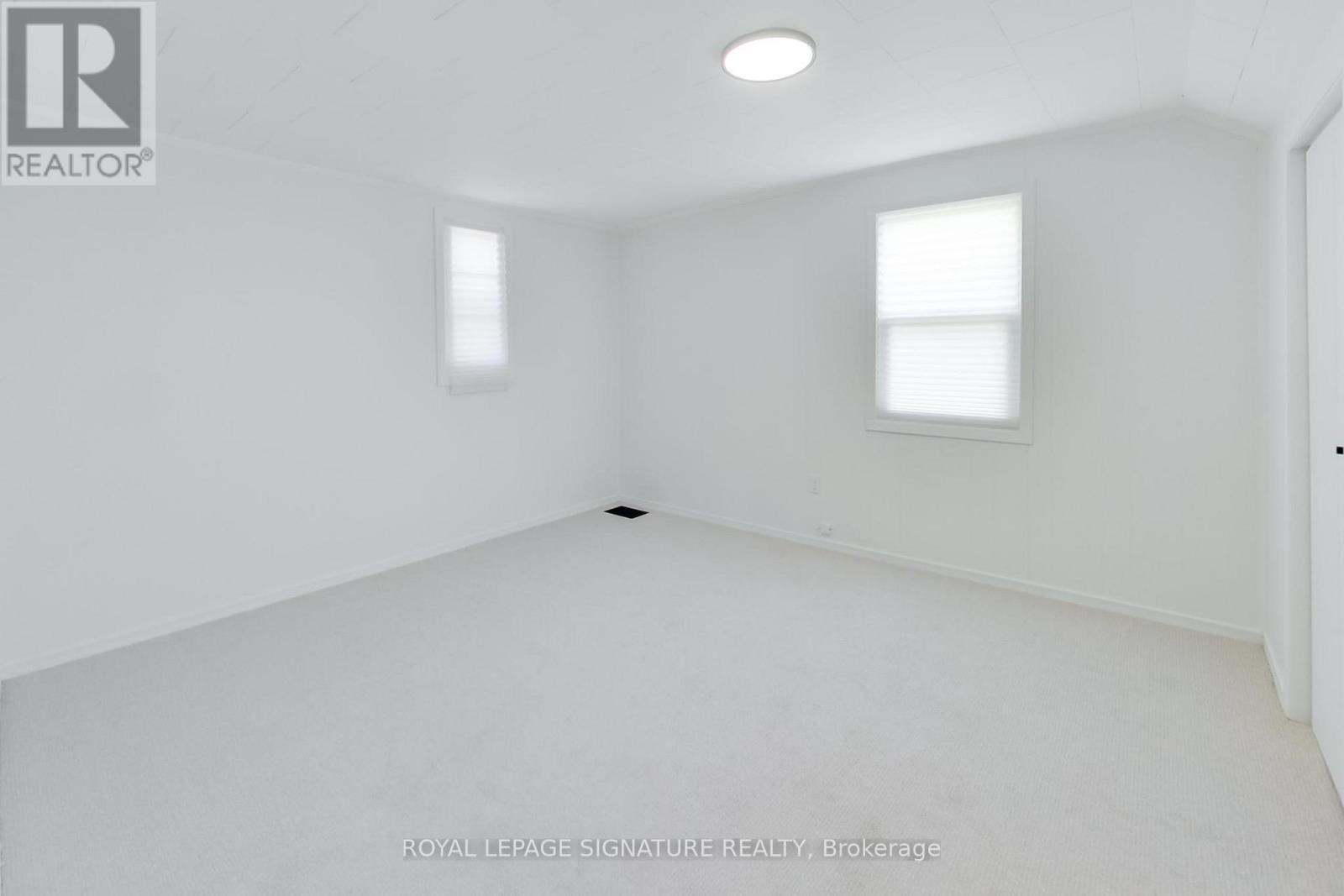 58 Victoria Street, Barrie, Ontario  L4N 2H6 - Photo 14 - S13143290